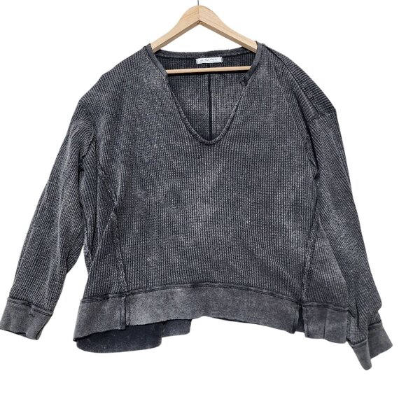 We The‎ Free Waffle Knit Oversized Pullover Gray V-Neck Sweatshirt Medium - Picture 1 of 9